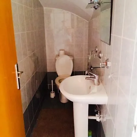 Townhouse1 *